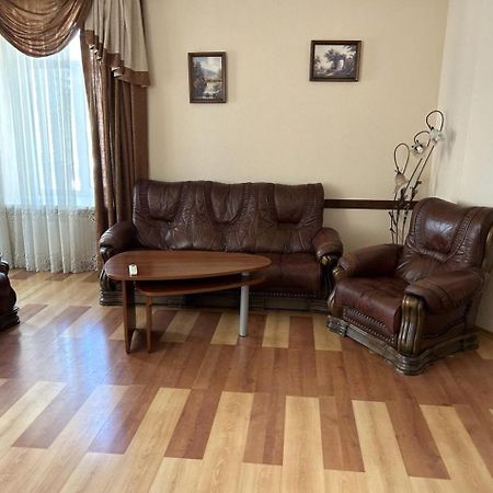 Апартаменти 3-Кімнатні, М. Майдан Незалежності Kiew Exterior foto