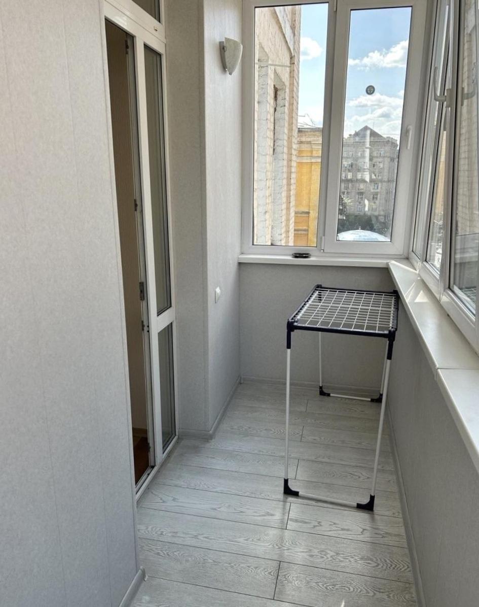 Апартаменти 3-Кімнатні, М. Майдан Незалежності Kiew Exterior foto